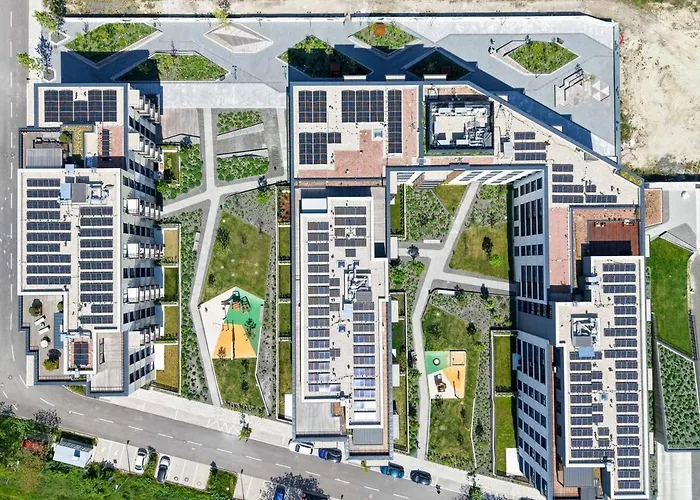 Nesto- Brand New With Free Parking! Apartman