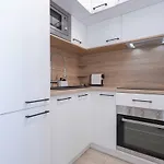 Nesto- Brand New With Free Parking! * Bratislava